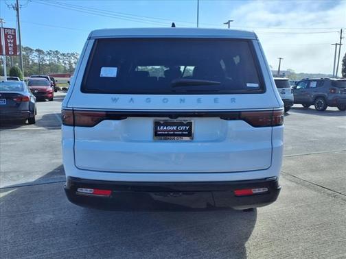 2025 Jeep Wagoneer L 4x4
