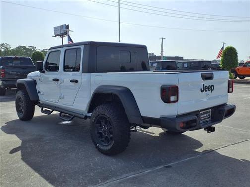 2023 Jeep Gladiator Sport