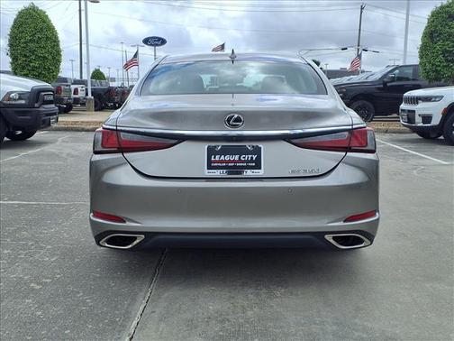 Moonbeam Beige Metallic 2019 Lexus ES 350 Luxury