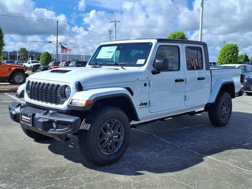 2025 Jeep Gladiator Sport S