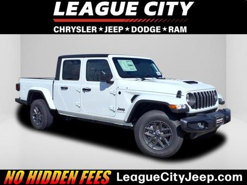 2025 Jeep Gladiator Sport S