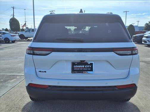 2024 Jeep Grand Cherokee Altitude