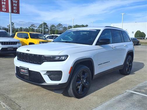 2024 Jeep Grand Cherokee Altitude