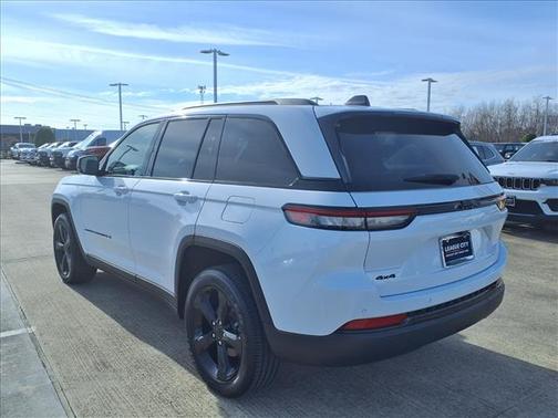 2024 Jeep Grand Cherokee Altitude