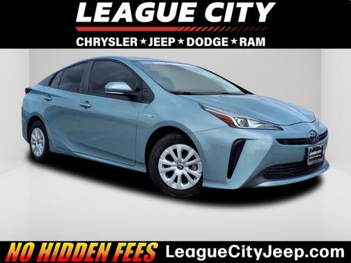 2022 Toyota Prius L