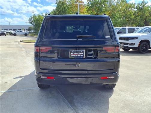 2025 Jeep Wagoneer Series II