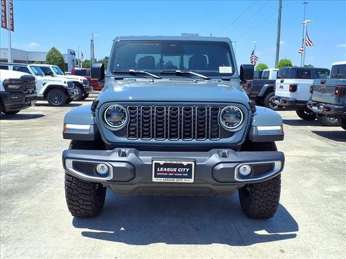 Gray 2026 Jeep Gladiator Sport