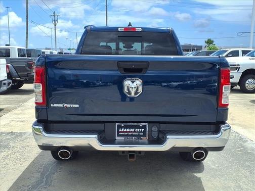 Patriot Blue Pearlcoat 2023 RAM 1500 Big Horn/Lone Star
