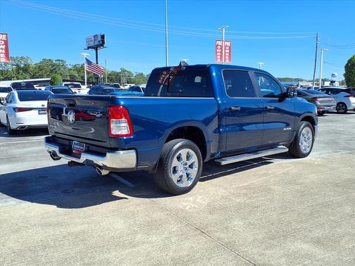 Patriot Blue Pearlcoat 2023 RAM 1500 Big Horn/Lone Star