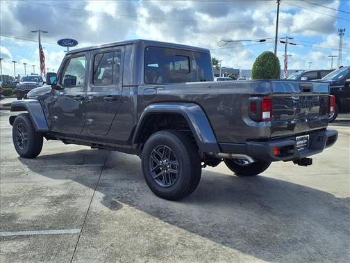 2025 Jeep Gladiator Sport S