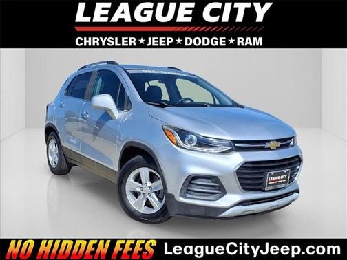 Silver Ice Metallic 2018 Chevrolet Trax LT