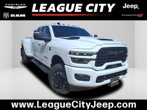 2025 RAM 3500 Laramie