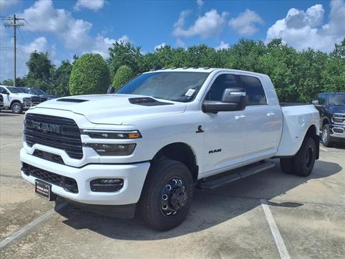 2025 RAM 3500 Laramie