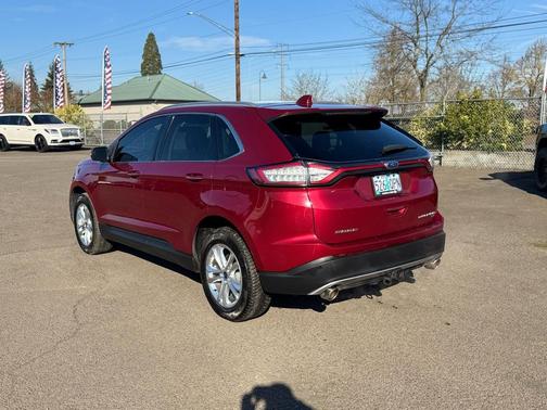 2016 Ford Edge Titanium