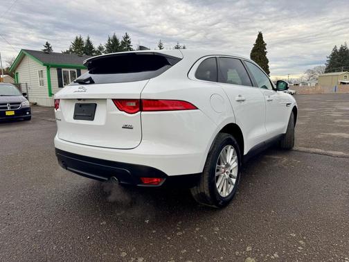 2020 Jaguar F-PACE Prestige P300 AWD Automatic