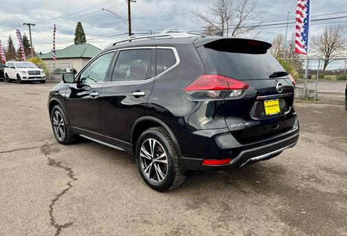 2020 Nissan Rogue SV