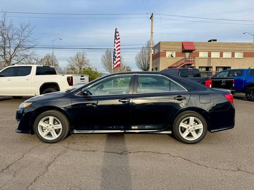 2014 Toyota Camry SE Sport