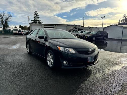 2014 Toyota Camry SE Sport