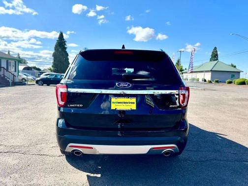 2017 Ford Explorer Limited