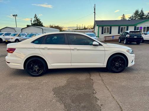 2019 Volkswagen Jetta 1.4T R-Line
