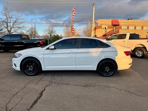2019 Volkswagen Jetta 1.4T R-Line