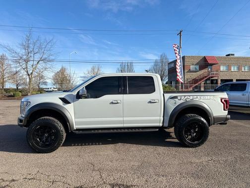 2017 Ford F-150 Raptor