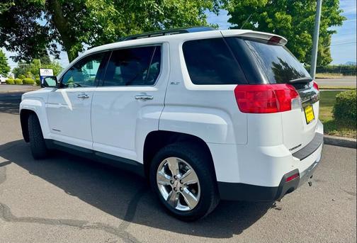 Summit White 2015 GMC Terrain SLT-2