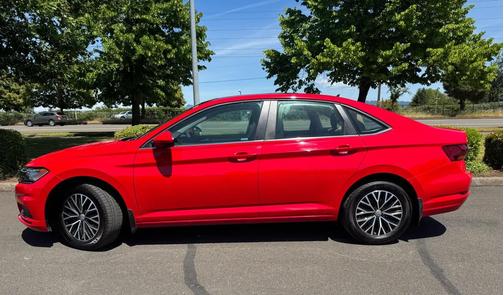 Tornado Red 2019 Volkswagen Jetta 1.4T R-Line