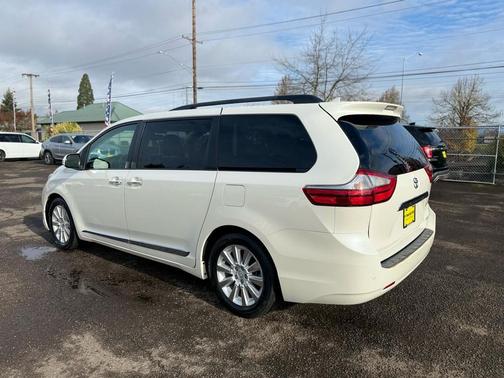 2015 Toyota Sienna XLE Premium
