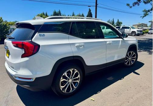 Summit White 2021 GMC Terrain SLT