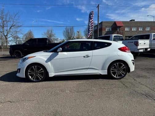 2016 Hyundai Veloster Turbo