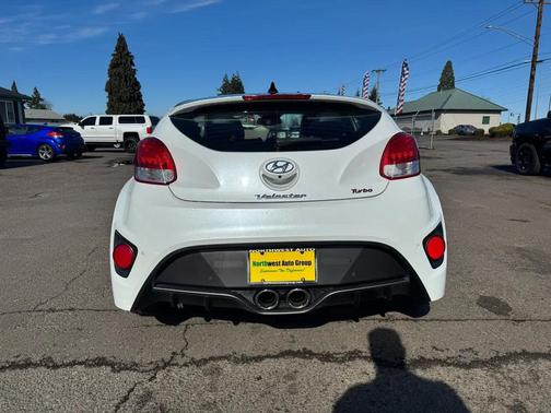 2016 Hyundai Veloster Turbo