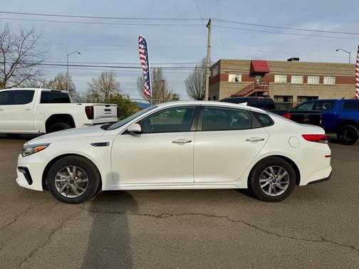 2020 Kia Optima LX