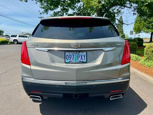 Bronze Dune Metallic 2019 Cadillac XT5 Premium Luxury