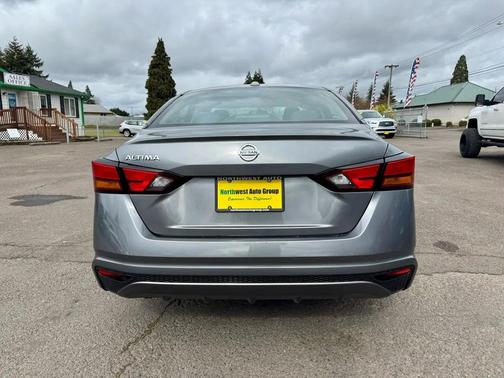 2020 Nissan Altima S FWD