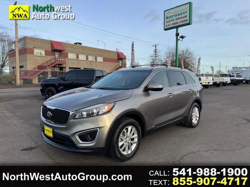 2016 Kia Sorento LX