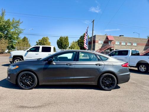 2019 Ford Fusion SE