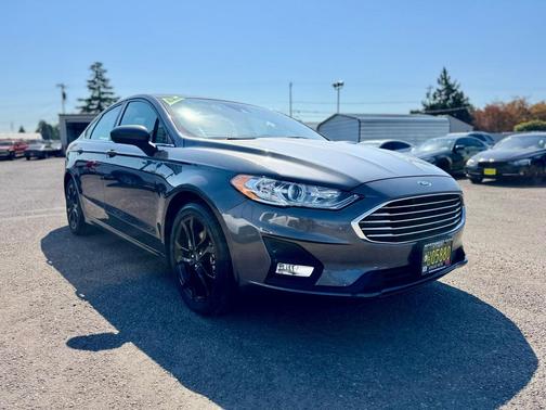 2019 Ford Fusion SE