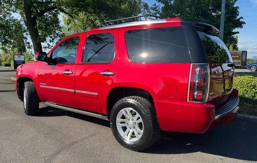 Crystal Red Tintcoat 2012 GMC Yukon Denali