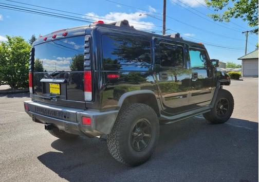 Black 2005 Hummer H2 Base