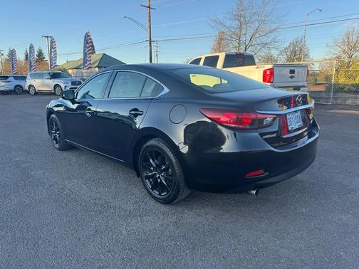 2016 Mazda Mazda6 i Sport