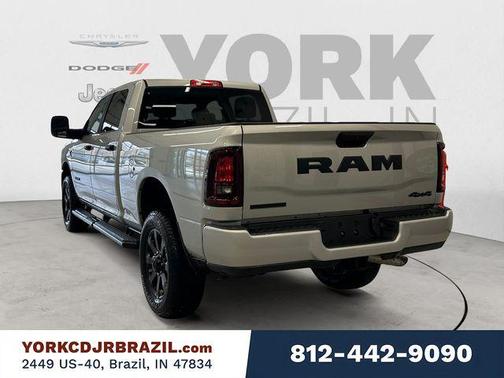 2026 RAM 2500 Big Horn Crew Cab 4x4 6'4' Box