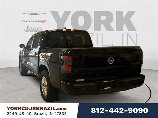 2023 Nissan Frontier SV