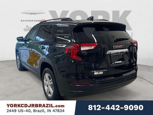 Ebony Twilight Metallic 2022 GMC Terrain SLE