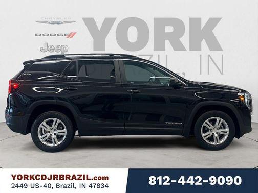Ebony Twilight Metallic 2022 GMC Terrain SLE