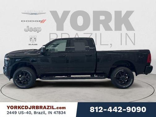 Diamond Black Crystal Pearlcoat 2026 RAM 2500 Laramie Crew Cab 4x4 6'4' Box