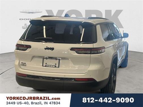 2025 Jeep Grand Cherokee L Laredo