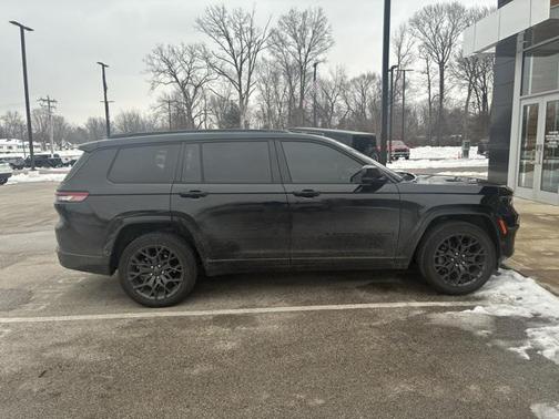 2023 Jeep Grand Cherokee L Summit