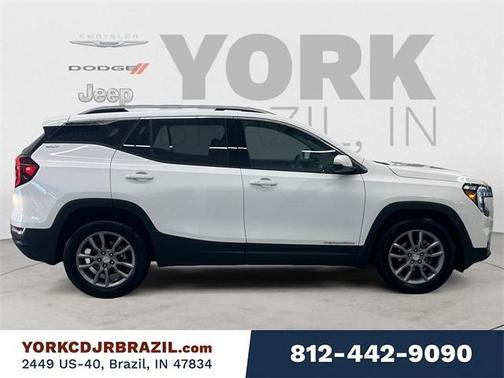 2024 GMC Terrain SLT