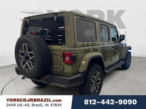 2026 Jeep Wrangler 4-Door Sahara 4x4